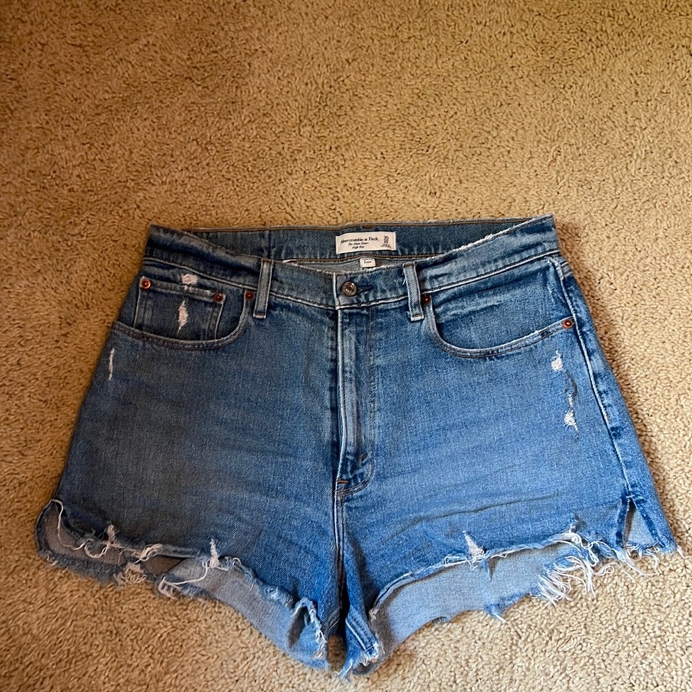 Abercrombie Curve Love Mom Short